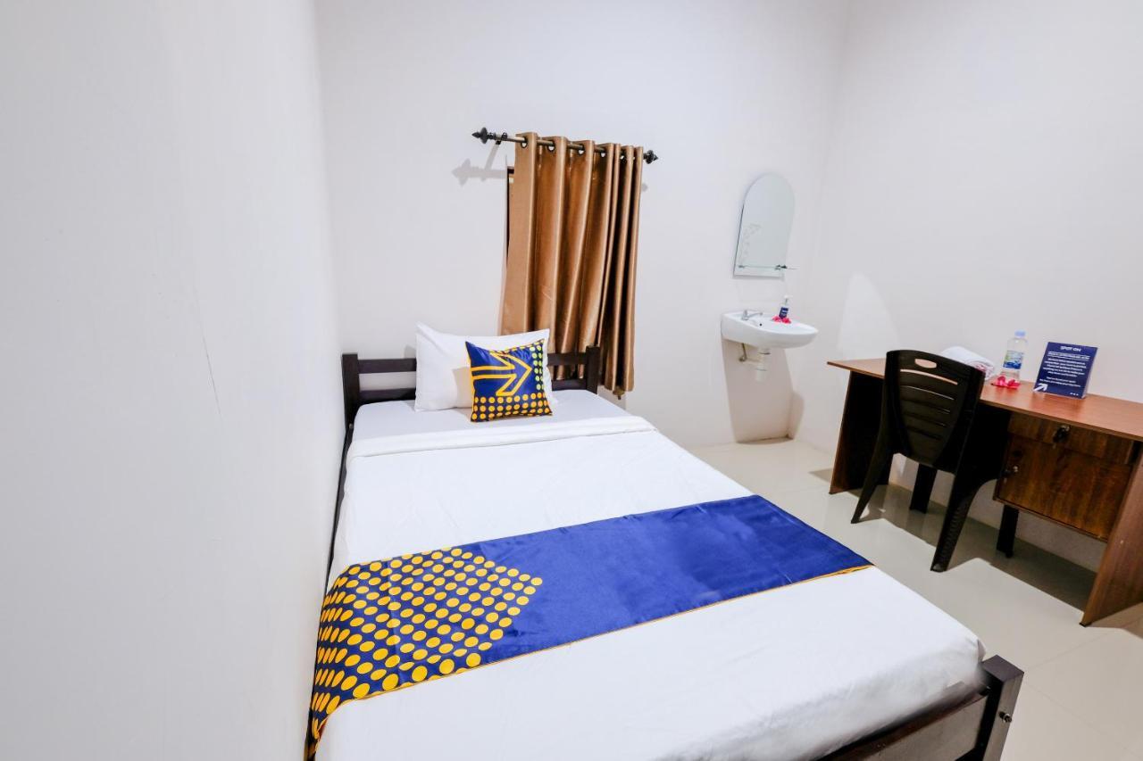 Spot On 1784 Tnc Residence Syariah Mataram Exterior photo